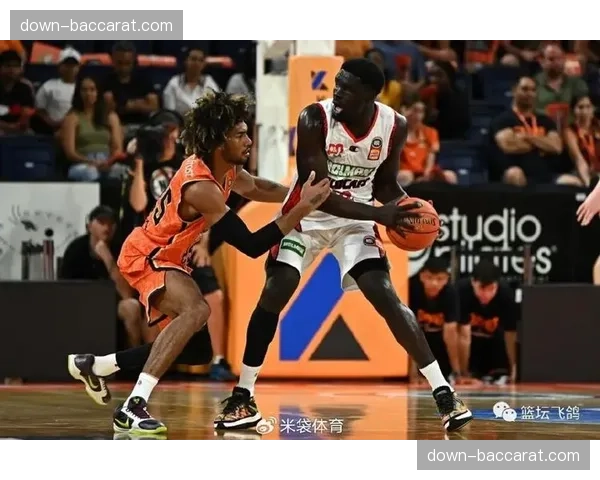 消息：NBL（澳洲）总决赛G5，墨尔本联队战胜珀斯野猫，成功卫冕